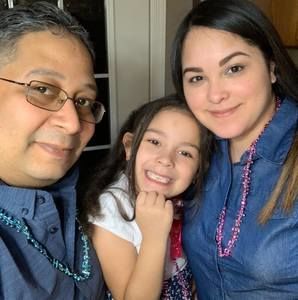 Meet your Posher, Zuly y pedro